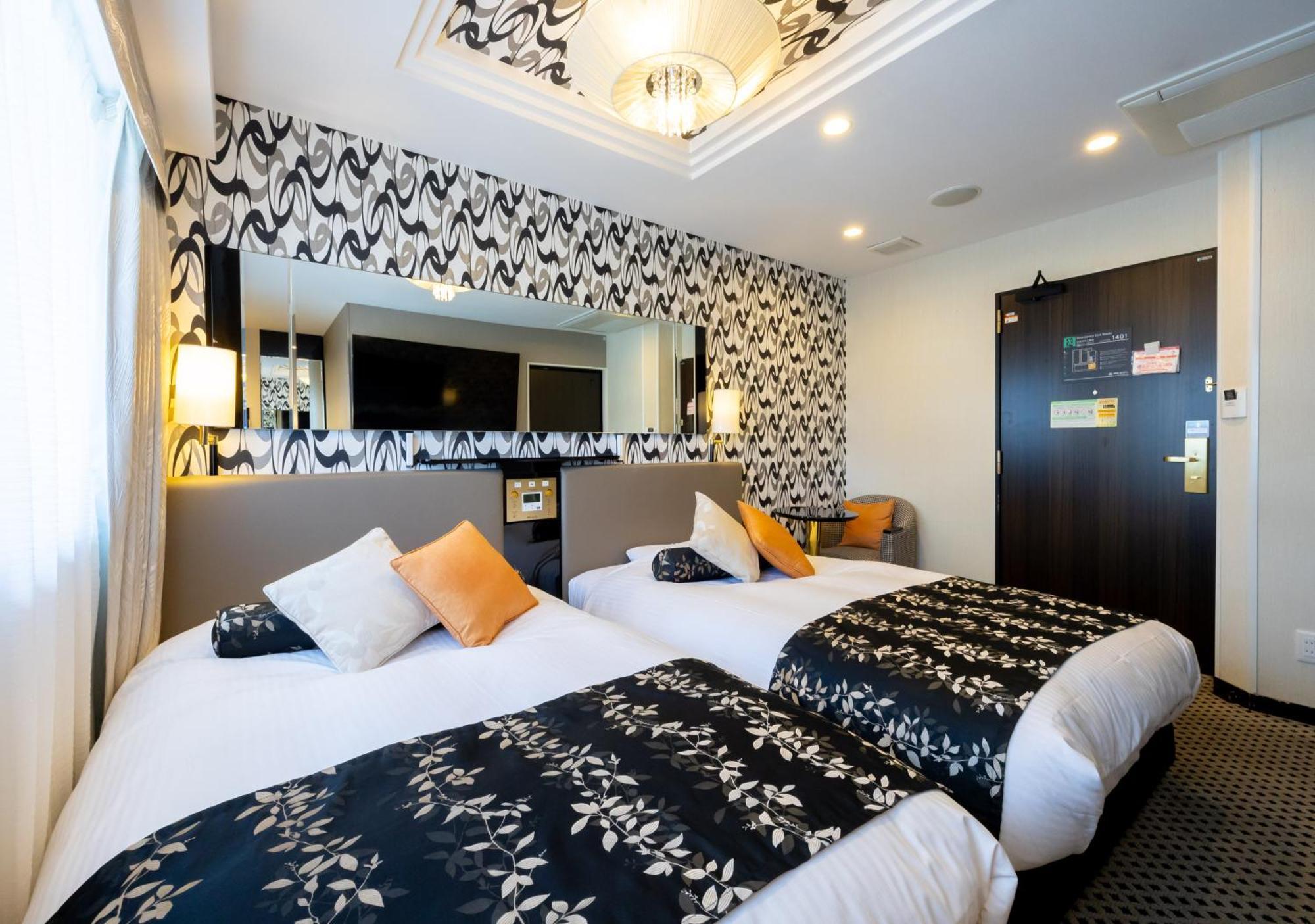 Apa Hotel Osaka Umeda מראה חיצוני תמונה