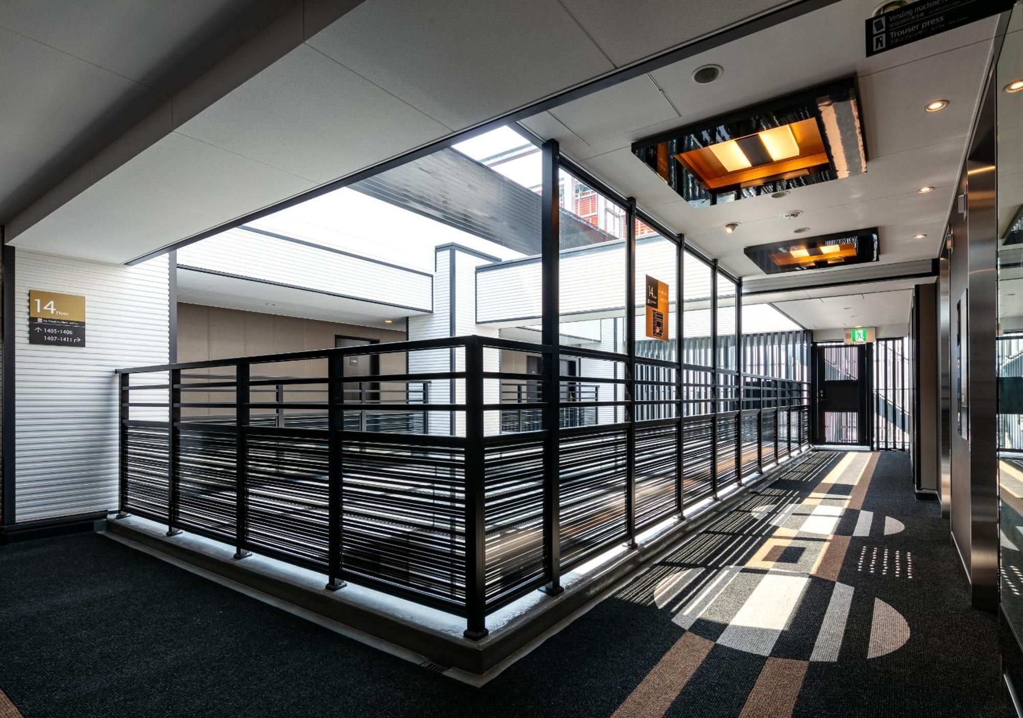 Apa Hotel Osaka Umeda מראה חיצוני תמונה